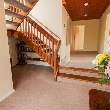 Bicton Lea Villa Acton  Екстериор снимка