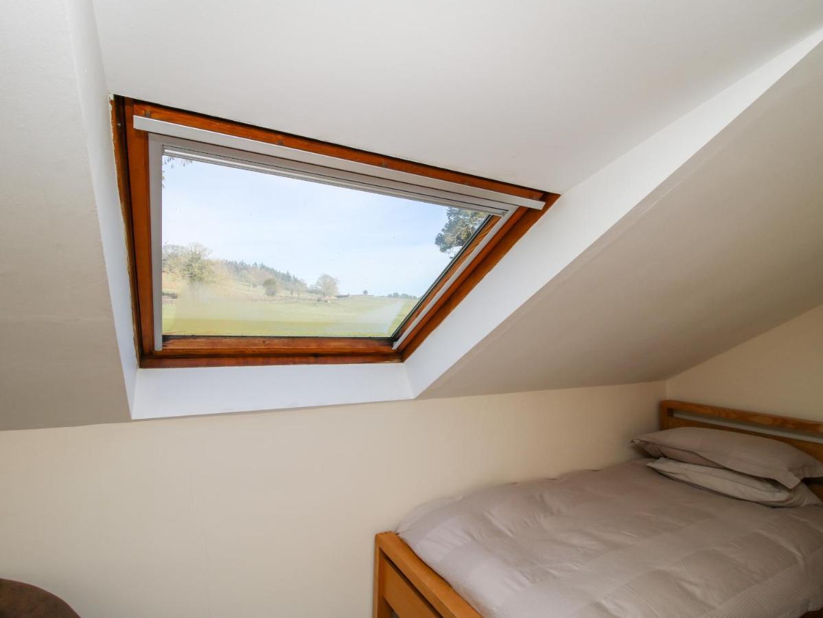 Bicton Lea Villa Acton  Екстериор снимка