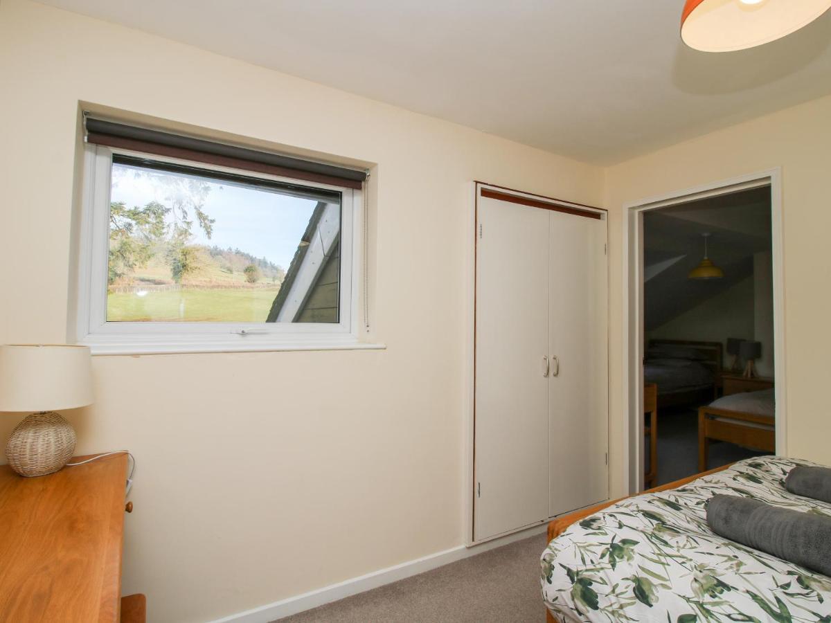 Bicton Lea Villa Acton  Екстериор снимка